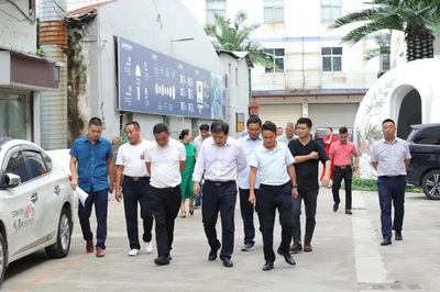 太康縣駐廣東省對(duì)外開(kāi)放工作站揭牌儀式于圣杰集團(tuán)圓滿完成